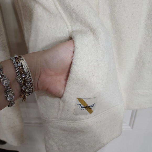 Tracksmith Freya Women's Jacket - Picture 6 of 16